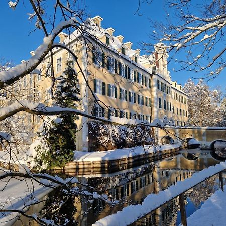 Wohnen Im Wasserschloss Sandizell Schrobenhausen Esterno foto