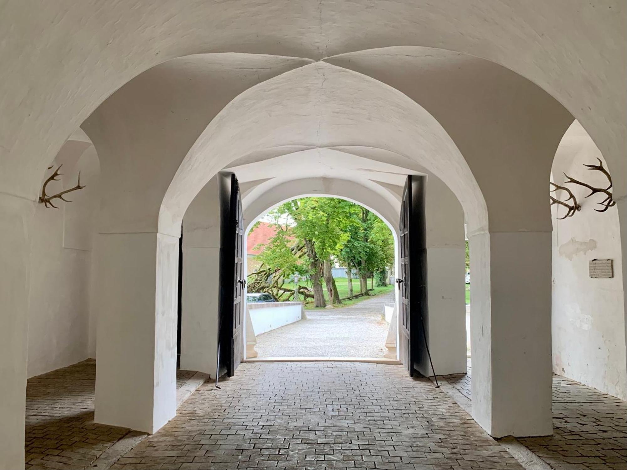 Wohnen Im Wasserschloss Sandizell Schrobenhausen Esterno foto